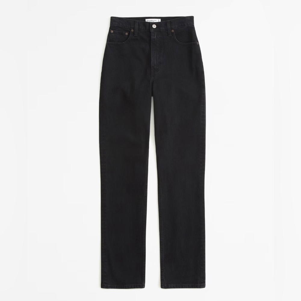Abercrombie Ultra High Rise 90s
Straight Jean